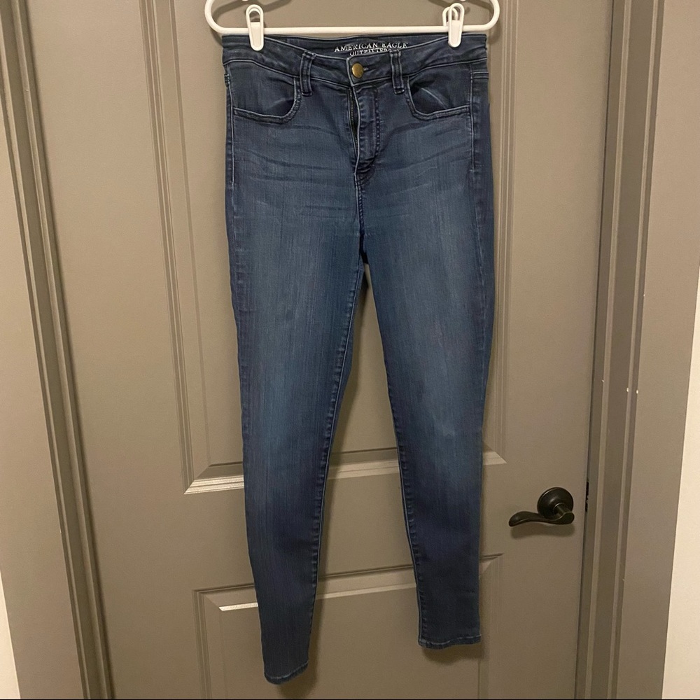 American Eagle skinny jeans